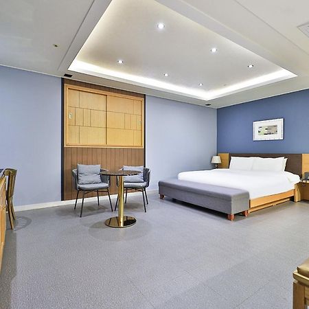 Seomyeon Ib Hotel Busan Exterior photo