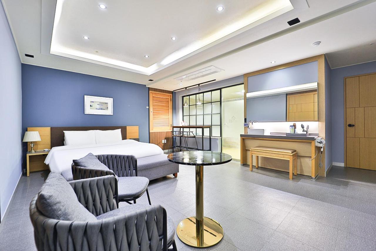 Seomyeon Ib Hotel Busan Exterior photo